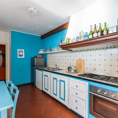 Hostdomus - La Terrazza Sul Mare Lägenhet