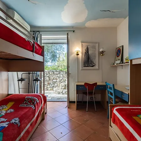 Hostdomus - La Terrazza Sul Mare Apartamento Alassio